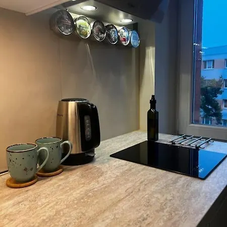 Cozy Charming Spot - Superb Location