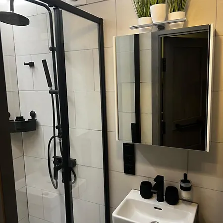 Cozy Charming Spot - Superb Location شقة Pinki